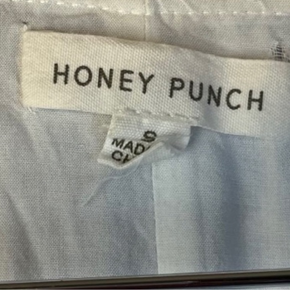 Honey Punch Plunge Neck Romper Size Small Blue Geometric Print Tie Front Rayon - Picture 7 of 10